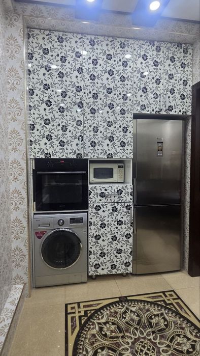 Продажа Срочно Чиланзар 1 Высокопотолочка  3/3/4