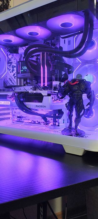 High-End White Gaming PC | Ryzen 7 7800X3D / RX 9070 XT Steel Legend 16GB / 32GB DDR5 / 2TB SSD
