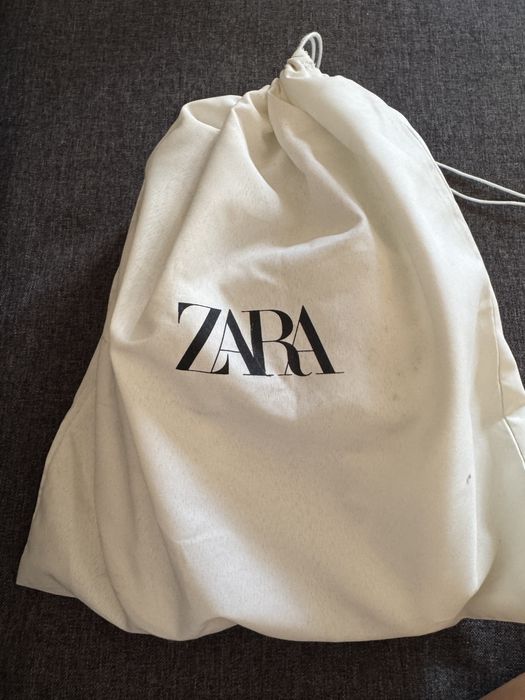 Zara бели текстилни маратонки