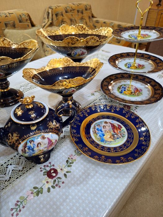 Сервис "МАДОННА" Кобальт оргинал!. 

Ваза