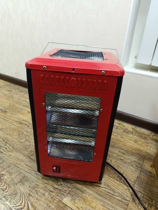 Продам печку кварцевый, галогенная трубка новая.