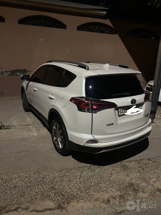 Toyota RAV4 full 2016