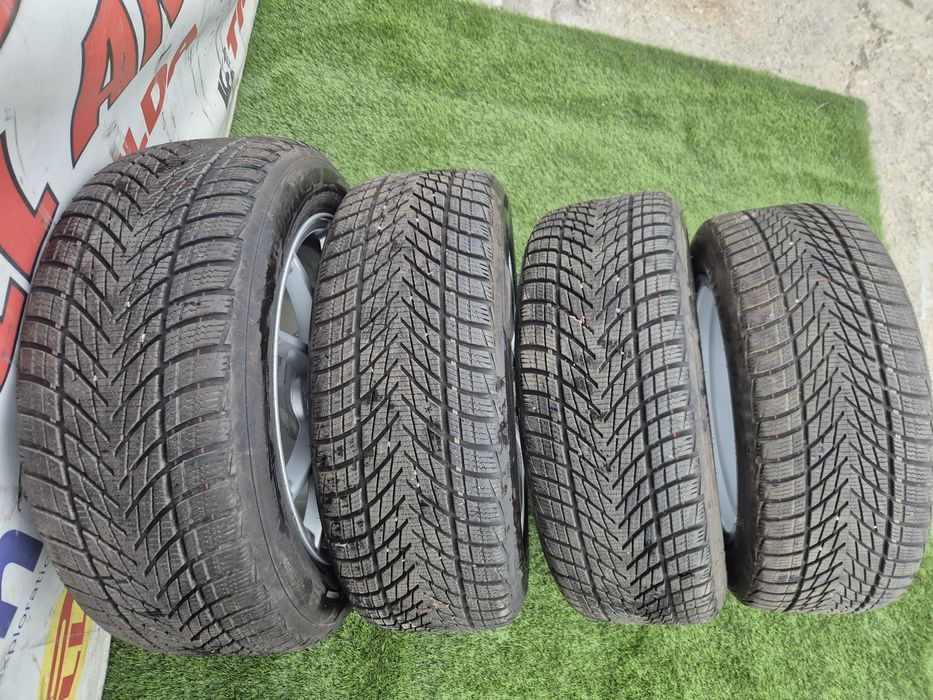Jante R 17 5x 112 Passat cu 215 55 17 Goodyear m+s 2024