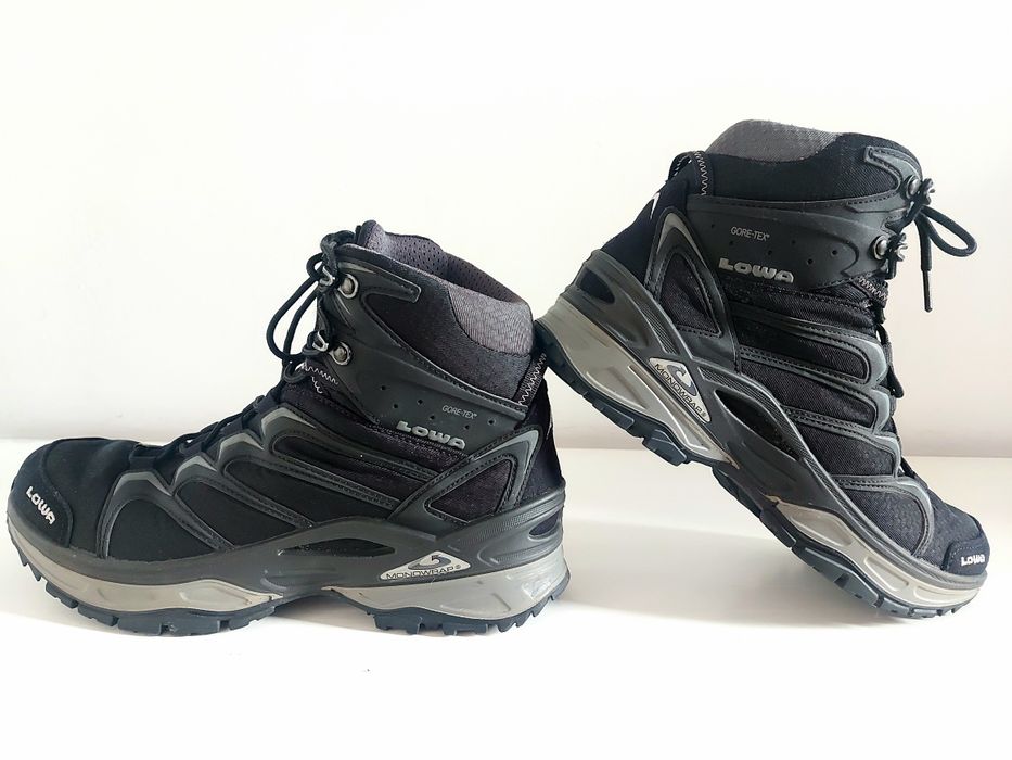 Lowa Innox Mid Gore-tex 42 номер стелка 27см ,като нови.
Като нови. 
Ц
