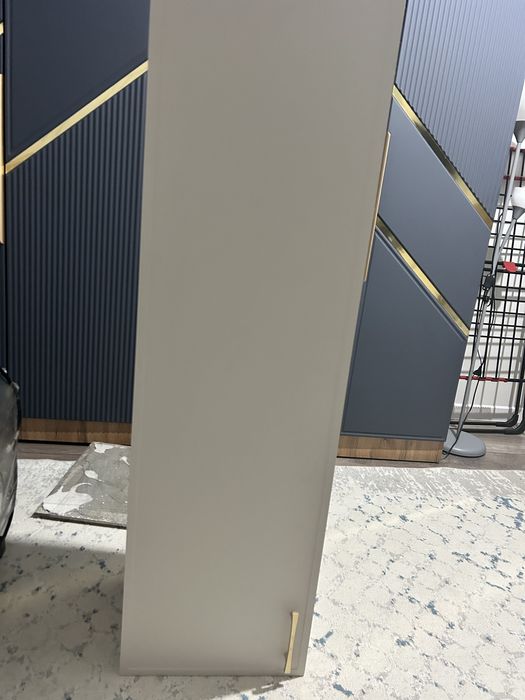 Продам шкафчик маленький