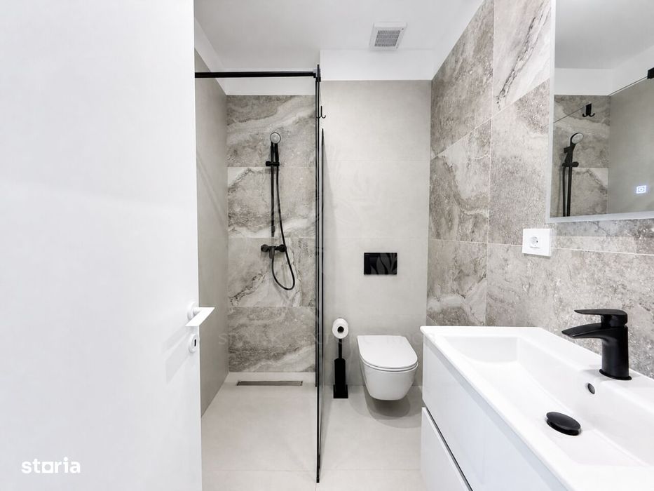Apartament 3 camere, de lux , Ultracentral Ploiesti (Bucegi 12 )