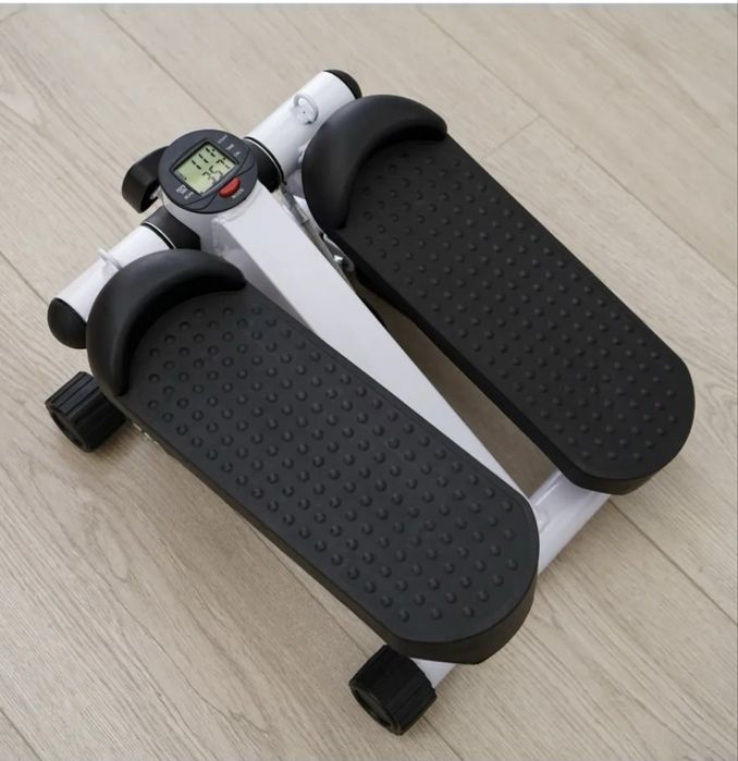 Степпер+в подарок гантели