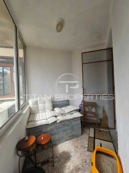 Продава се Тристаен апартамент в Пловдив, Кършияка - 63 кв.м за 1093 €/кв.м - Снимка #8