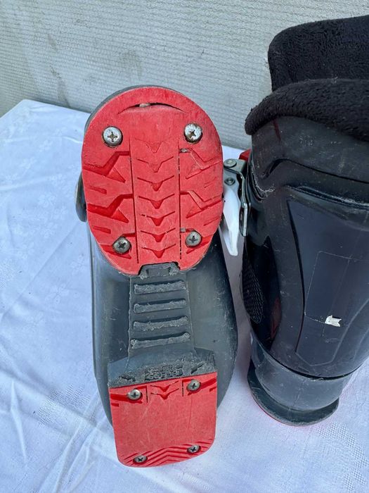 Clapari ski schi Nordica speed machine J1 marime Eur:28 Mondo:18