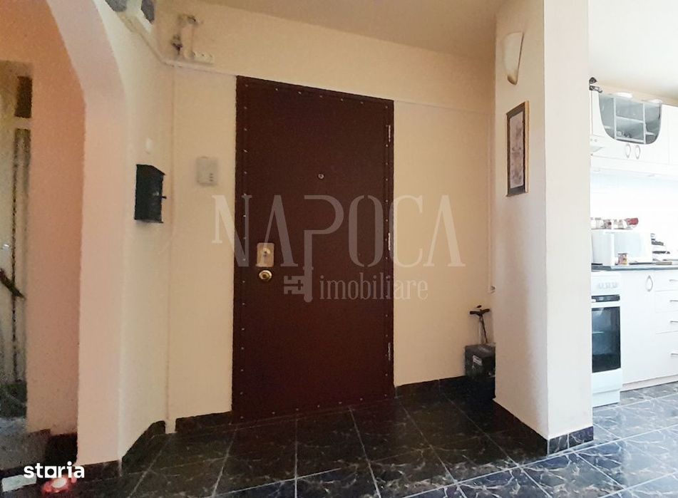 Apartament 4 camere de vanzare in Rogerius Oradea, Oradea