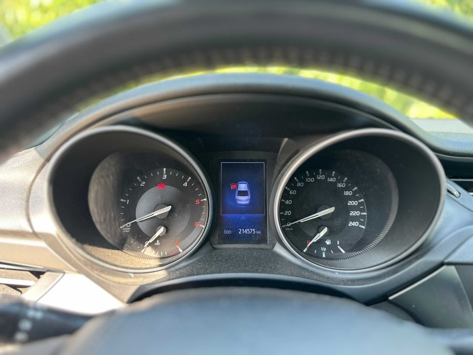 Toyota Avensis 2.0 D-4D Executive