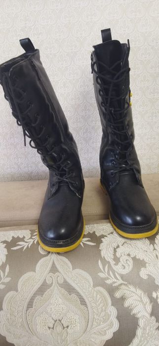 Продам не дорого обувь