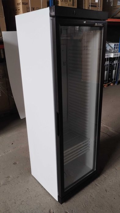 Vitrina frigorifica profesionala Cold Machines CM-373NCW, Incuietoare usa, iluminare LED, 373 l, H 183 cm, alba