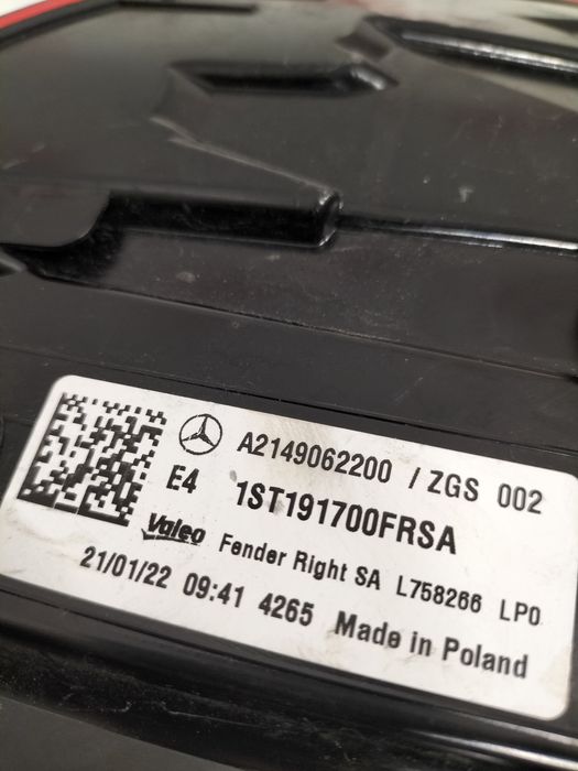 Външен LED Стоп - стопове Mercedes Benz E class W214 /Мерцедес Е класа