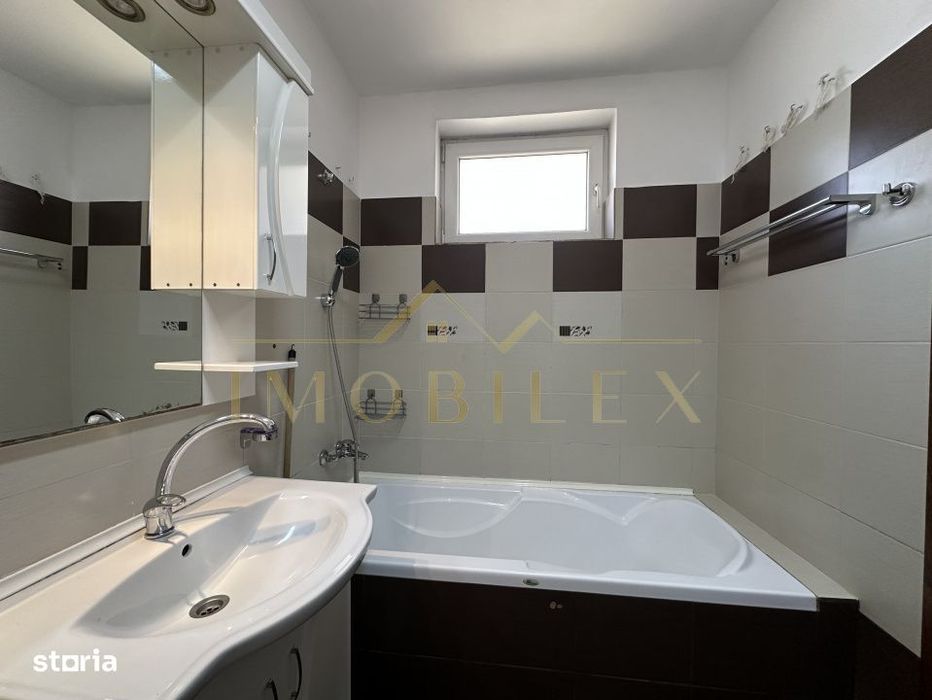 Apartament spatios 3 camere,  zona Tineretului