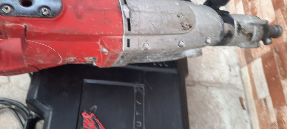 Milwaukee  k900к  Къртач 10кг.20J  1600wataНовМодел