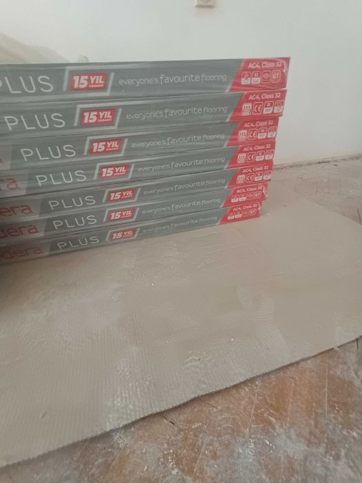Продавам ламинат Kronospa KRONO ORIGINAL MODERA PLUS ДЪБ ШЕРУУД 5985, 10.00 мм, 32/AC4