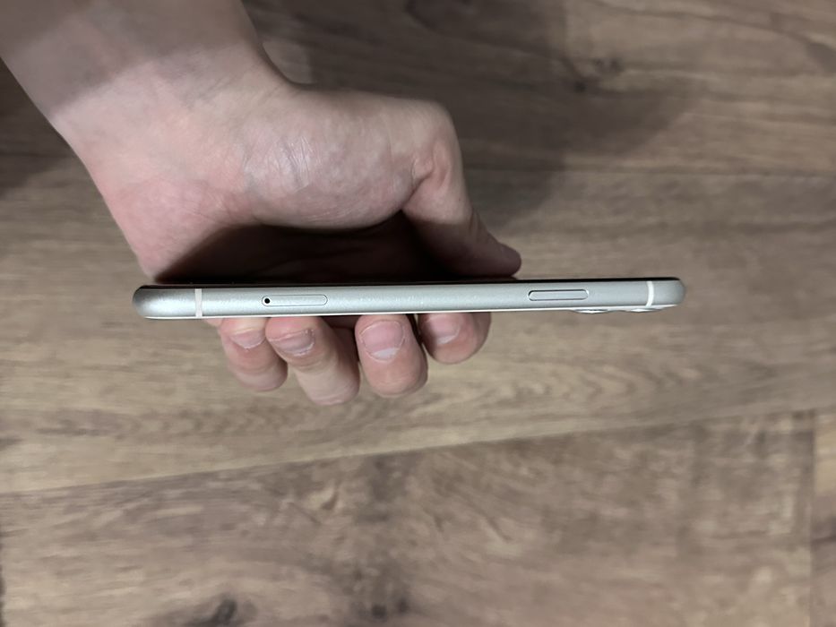 Продам iPhone 11 в новом состоянии!