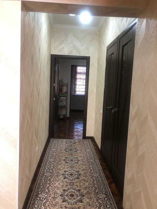 продается 4-х комнатная квартира, Ахмад Югнаки, Мирзо-Улугбекский р-н