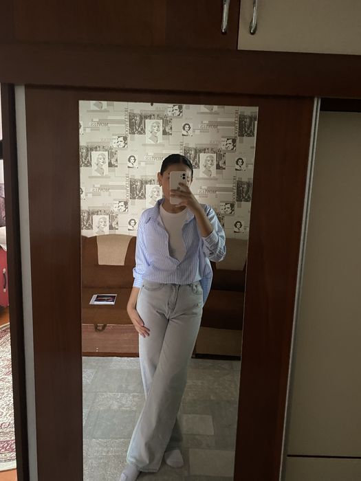 Женская голубая рубашка