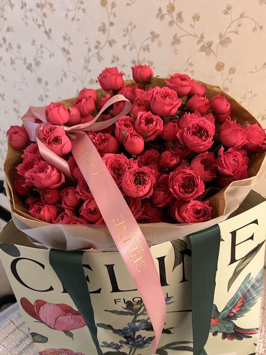 продаю красивый букет