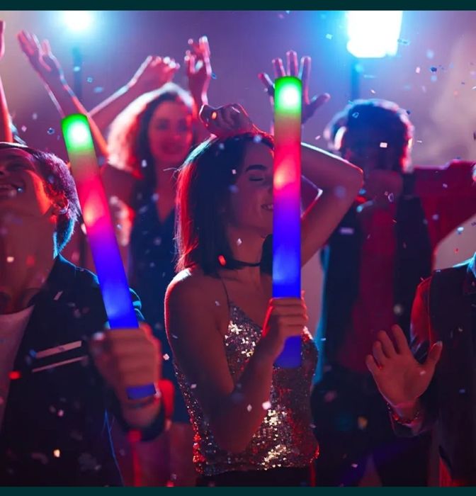 Baghete LED spuma colorate nunta petrecere botez si Ochelari nunta