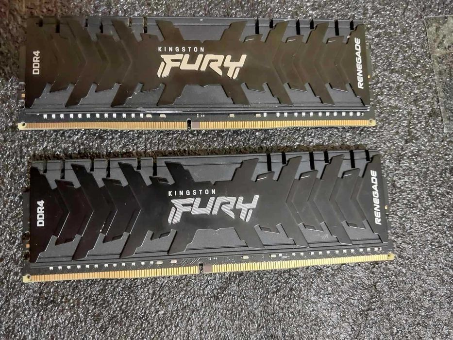 32GB 3200Mhz CL16 - DDR4 RAM памет
