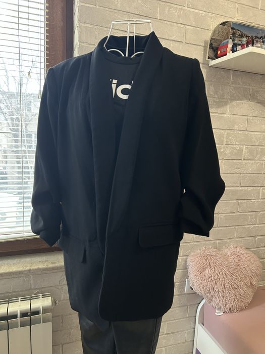 Дамски сака Stradivarius, Zara