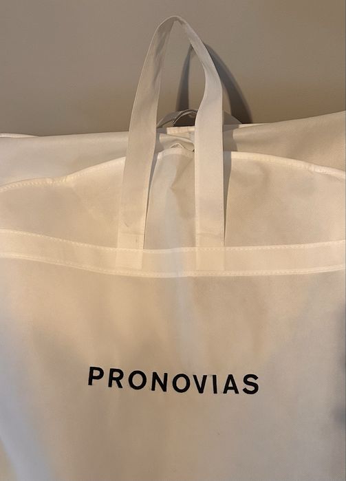 Vând rochie Sedna PRONOVIAS