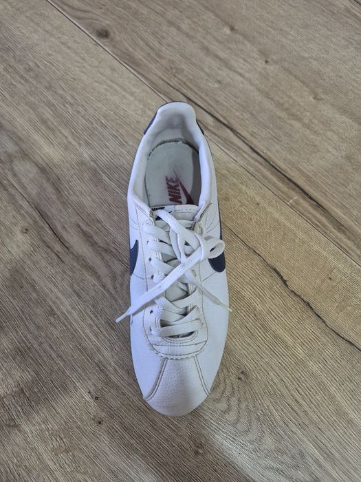 Кроссовки Nike Air Max, кеды Nike Cortez