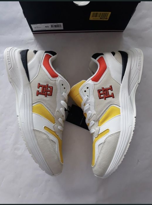 Tommy Hilfiger nr 43 originali
