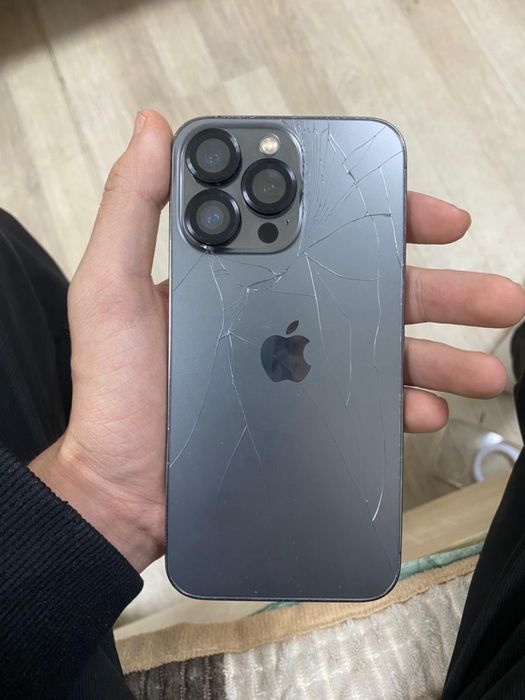 15 про срочно продаю