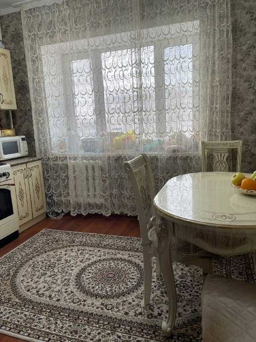 Продам 3 комнатную квартиру