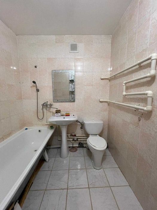 Продам1 ком квартиру РН Военный Инст