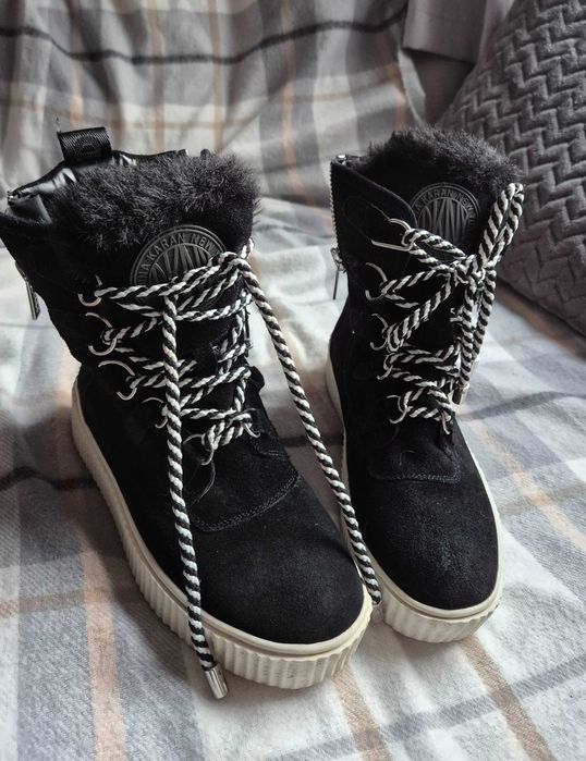 Дамски боти DKNY Montreal Boots черни, велур, 39