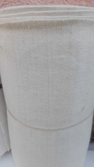 Pânză din in țesută în stative