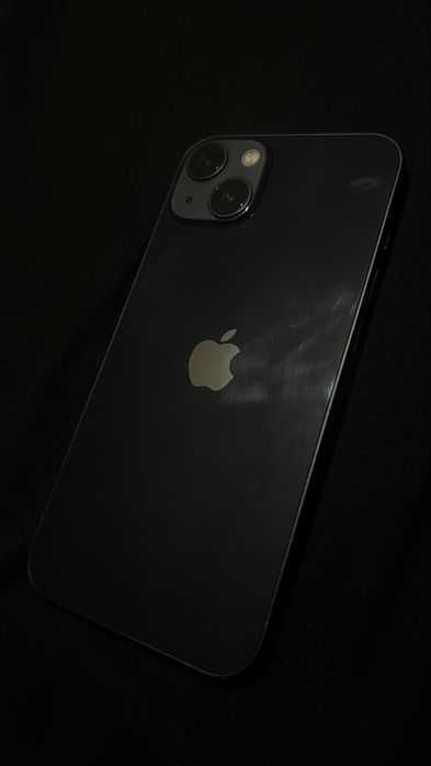 Продам Iphone 13 синий