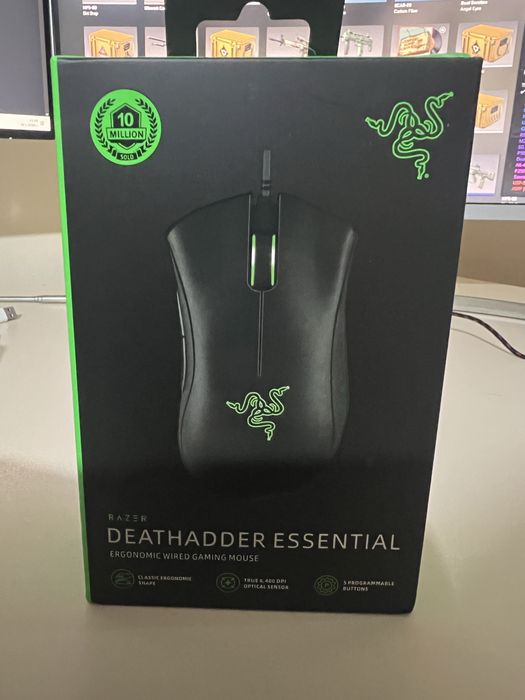 Геймърска мишка Razer Deathadder essential