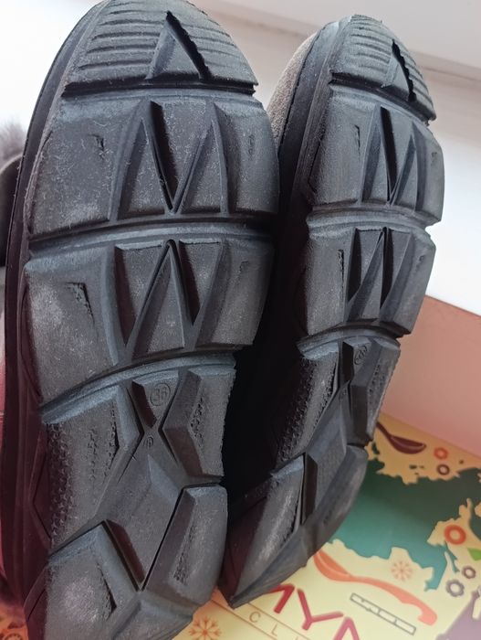 Ghete dama piele întoarsă, îmblănite