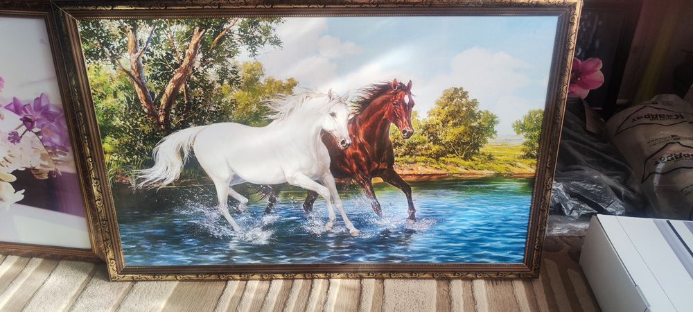 Продам картины для комнат