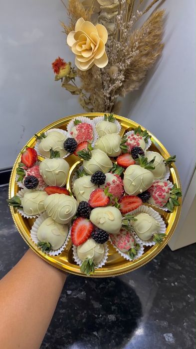 клубника в шоколаде