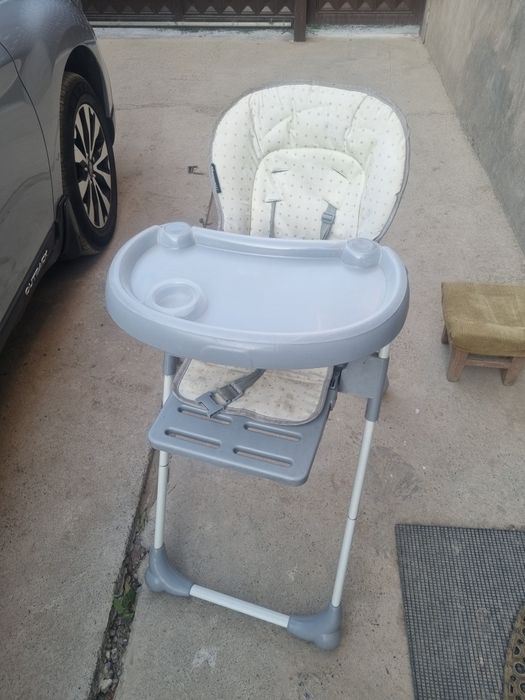 Продается десткий стульчик для кормления