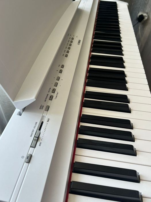 Цифровое пианино YAMAHA P-125