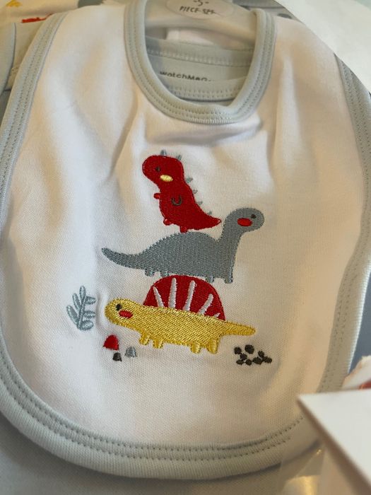 Комплект за бебе от 5 части. Перфектен подарък за изписване!