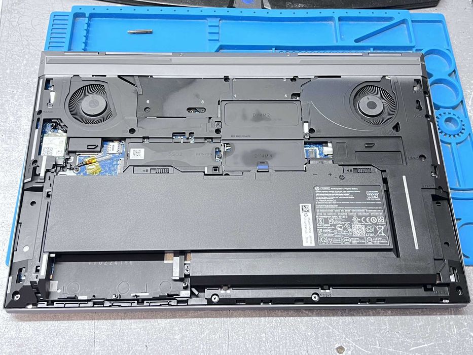 HP ZBook Fury 17 G7  Mobile Workstation i7 32GB RTX 5000 16GB