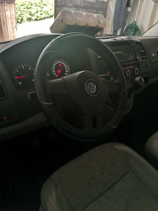 Volkswagen t5 2.0 tdi 2010