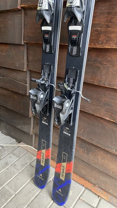 Schiuri freeride / all mountain dynastar menace 90