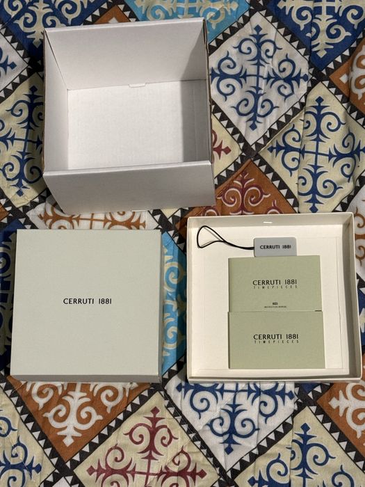 Продам мужские часы