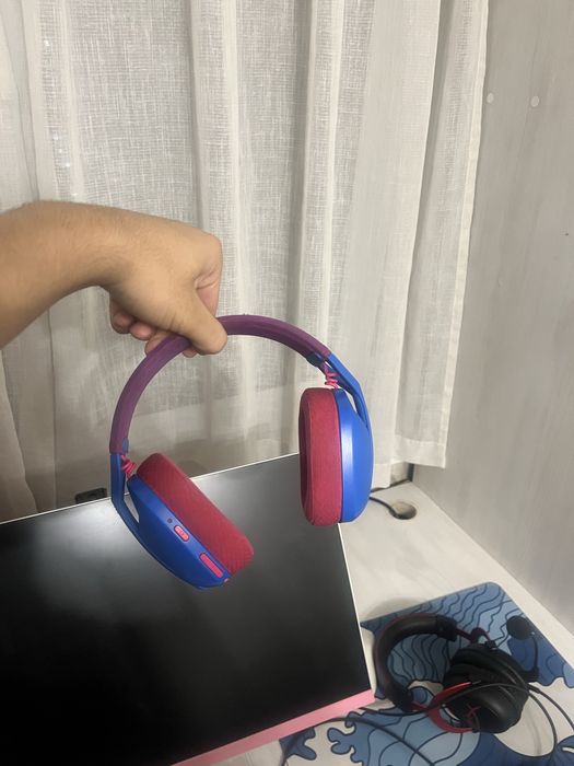 Игровые нашуники logiech g435