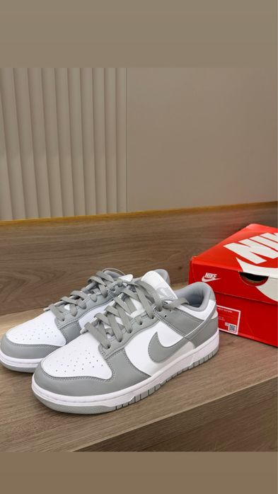 Nike dunk low grey